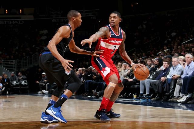 力与他和洛 力与他和洛